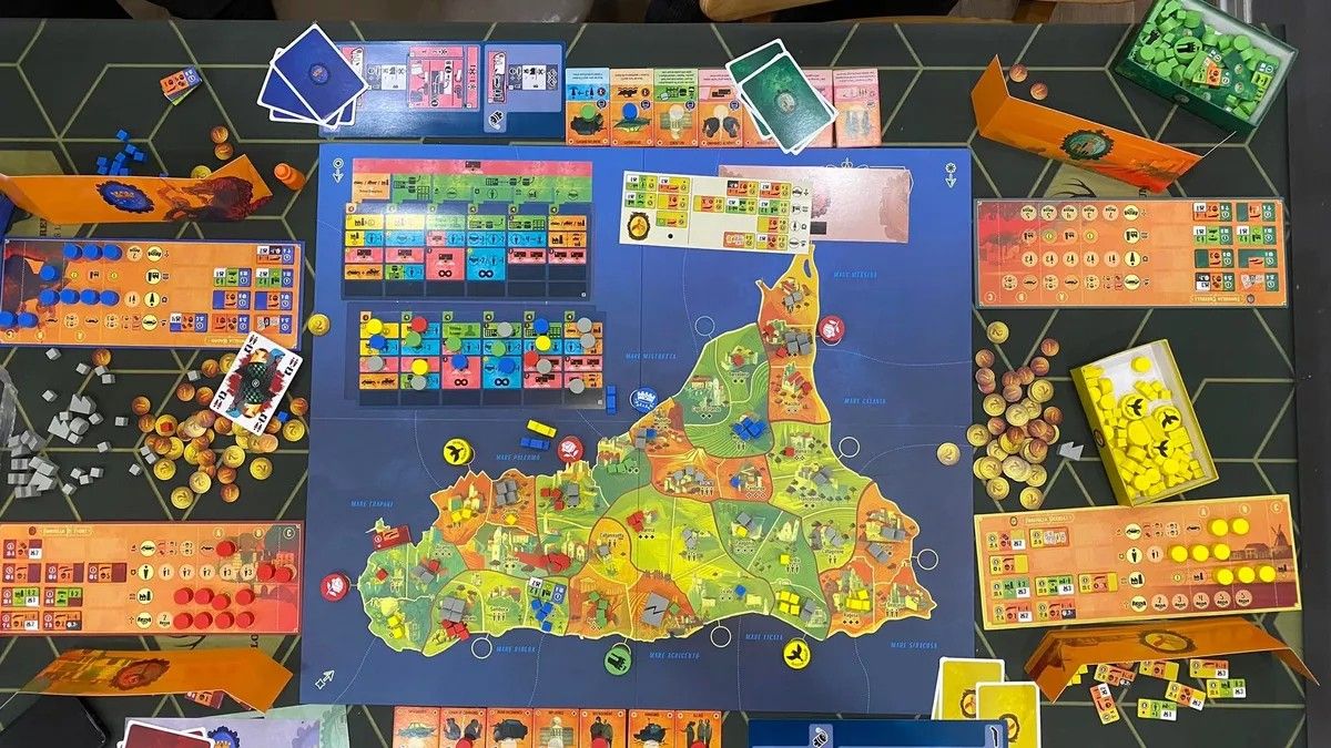 La Famiglia: The Great Mafia War Board Game