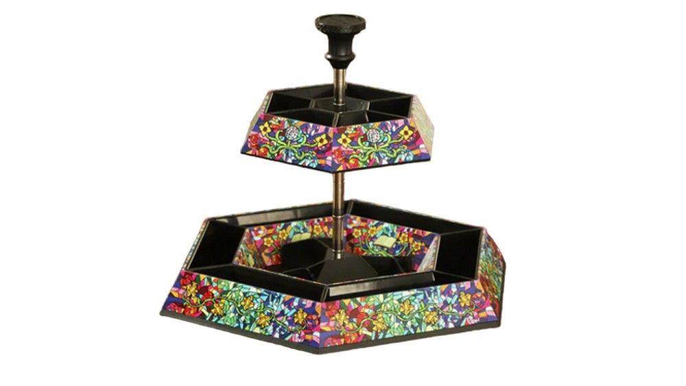 Token Sesame: Adventures in Stained Glass