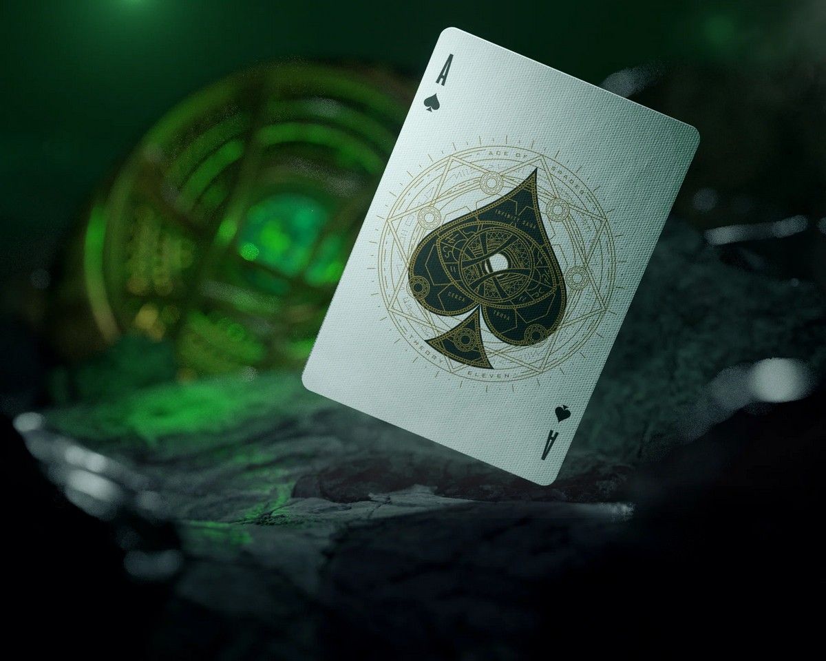 Avengers: Green Playing Cards - Theory11